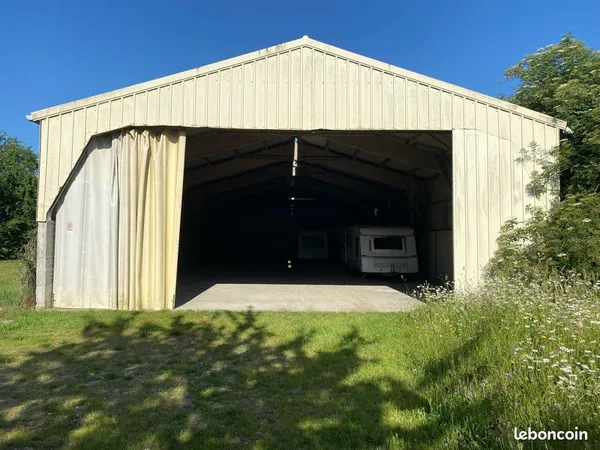 Stationnement Location Renazé   30€