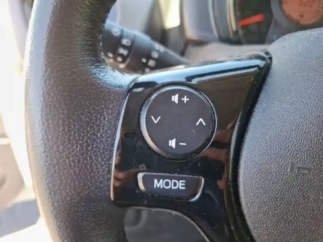 Peugeot 108 vti 72ch s&amp;s bvm5 — photo 20