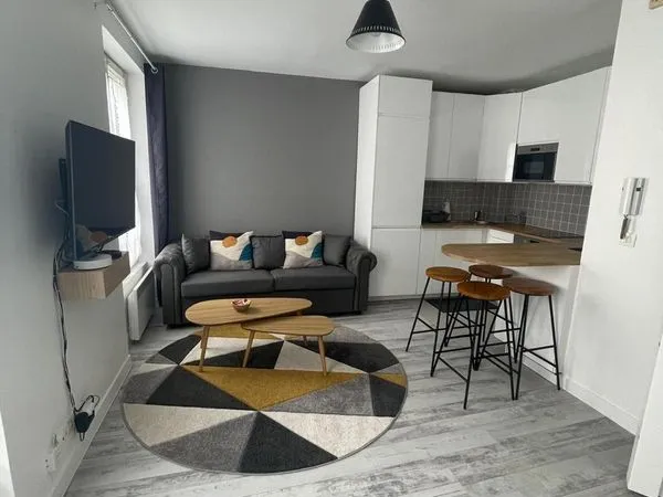 Vente Appartement F2 refait à neuf Montmartre Paris 18ème