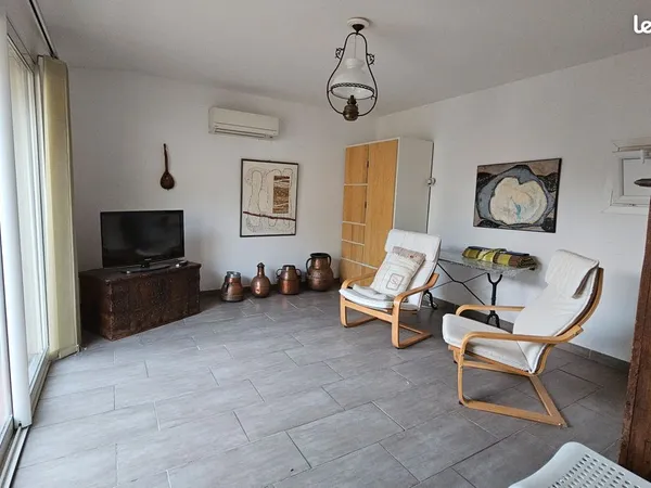T2 dans maisonnette