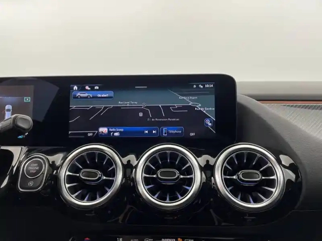 Mercedes Gla 180 d 8g-dct — photo 21