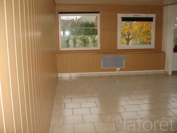 Bureaux 3 pièces 74 m²