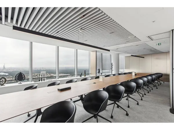 Bureaux 2 pièces 2935 m²