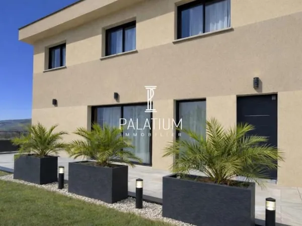 Duplex 4 pièces 130 m²