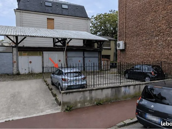 Loue place de parking Sceaux centre