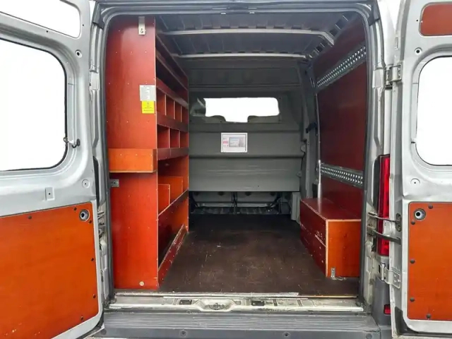 Peugeot Boxer fg 335 l2h2 2.0 bluehdi 110 cabine approfondie pro — photo 6