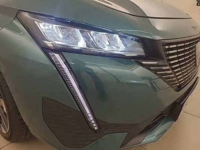 Peugeot 308 sw puretech 130ch s&amp;s eat8 — photo 16