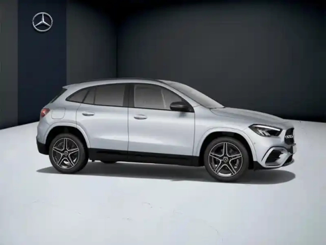 Mercedes Gla 250 e hybrid eq amg line — photo 17