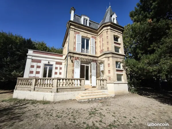 Maison 6 pièces 130 m²