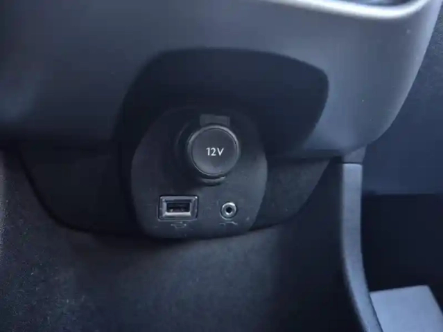 Peugeot 108 1.0 vti 68 active — photo 6