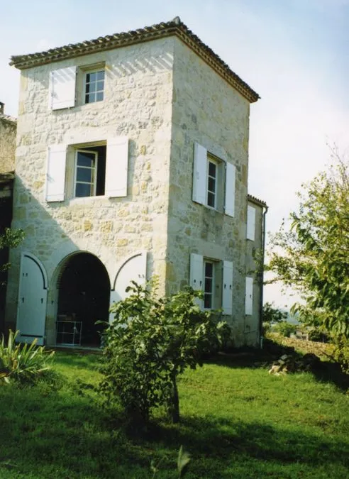 Photo 2