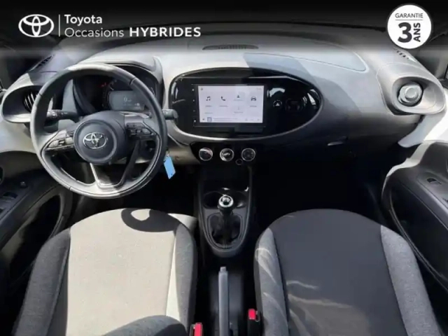 Toyota Aygo X 1.0 vvt-i 72ch dynamic — photo 8