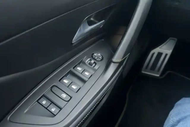 Peugeot 308 bluehdi 130ch s&amp;s eat8 — photo 58