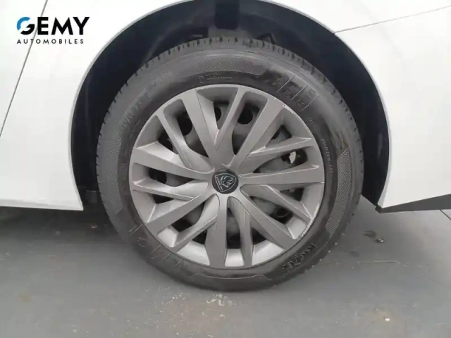 Peugeot 308 sw puretech 110ch s&amp;s bvm6 — photo 11