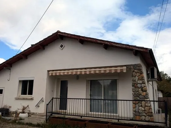 Maison rénovée de 90 m² avec garage - Grépiac