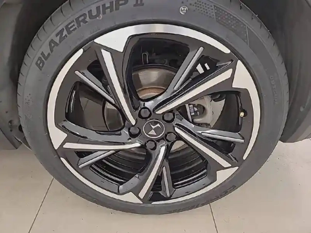 Ds Ds 7 ds7 crossback hybride e-tense 225 eat8 — photo 13
