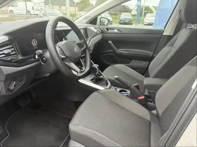 Volkswagen Polo 1.0 tsi 95ch vw edition dsg7 — photo 9
