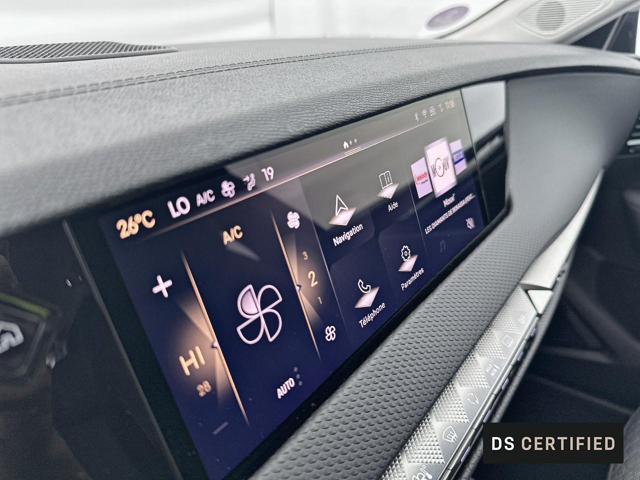 Ds Ds 4 e-tense 225ch trocadero — photo 13