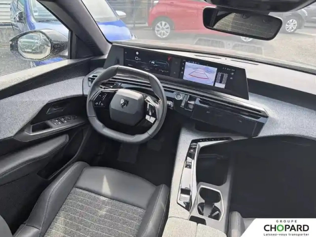 Peugeot 5008 hybrid 136 e-dcs6 — photo 10