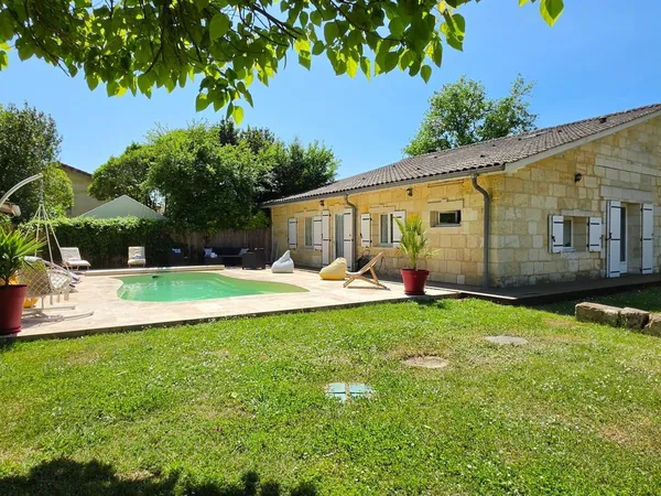 Maison pierre 5 chambres, piscine chauffée