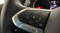 Volkswagen Tiguan 2.0 TDI 150ch Life Plus DSG7 — photo 25