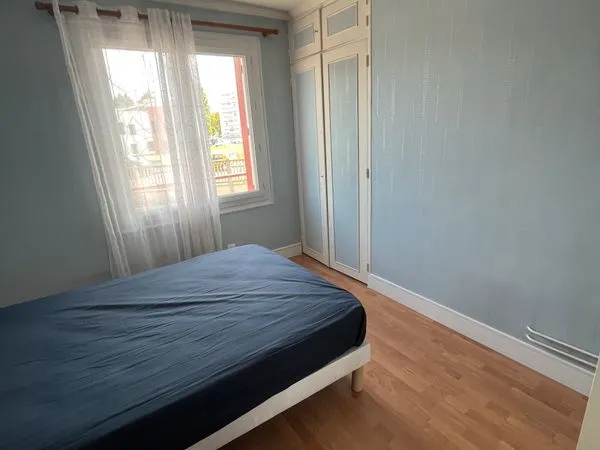Appartement en colocation (femme)