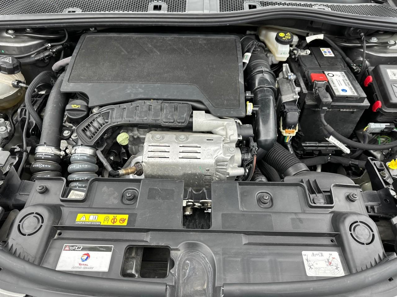 Ds Ds 3 crossback puretech 130 eat8 connected chic — photo 15