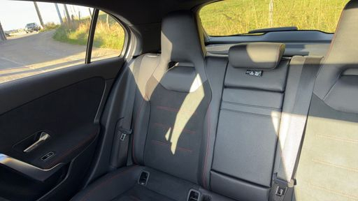 Mercedes Classe A 200 163 7G-DCT - AMG Line – 2019 – 86711 km – Essence – Boîte Automatique — photo 25