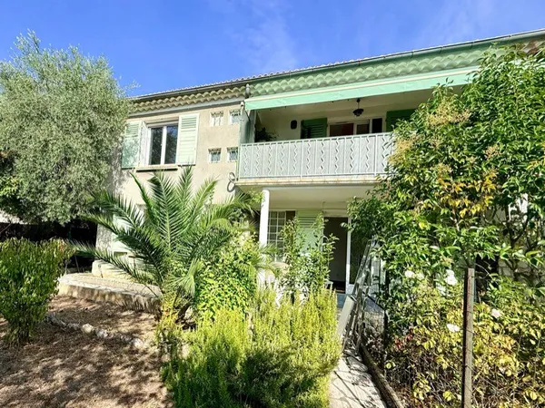T2 45m2 rez-de-jardin privatif