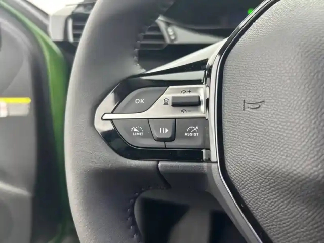 Peugeot 308 puretech 130ch s&amp;s eat8 — photo 18
