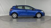 Renault Clio 1.6 E-Tech hybride 145ch Equilibre — photo 4