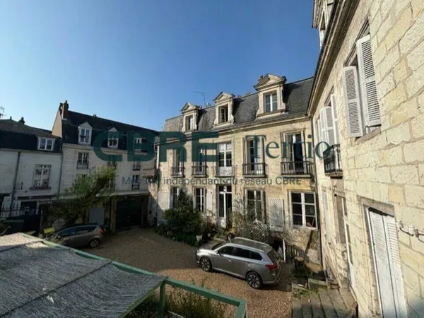 Bureaux 1 pièce 820 m²