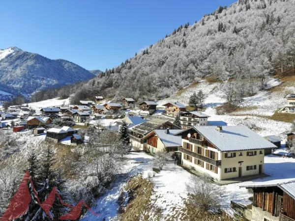 Excellente opportunité d'acquérir un chalet indépendant dans un