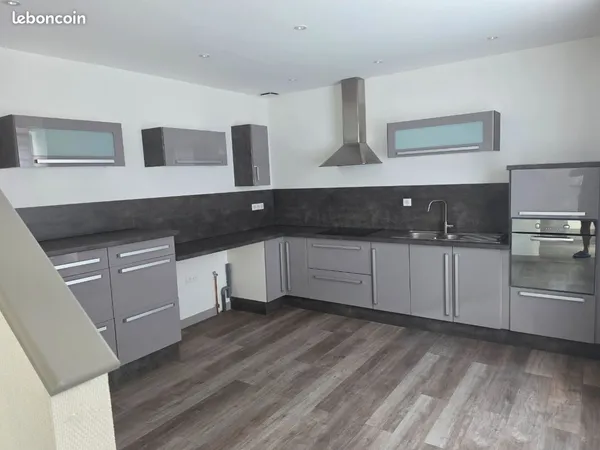 Vends maison de ville