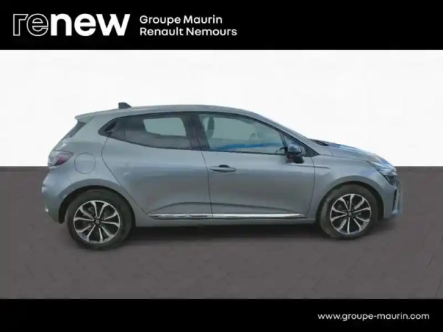 Renault Clio 1.0 tce 90ch techno - 24 — photo 10
