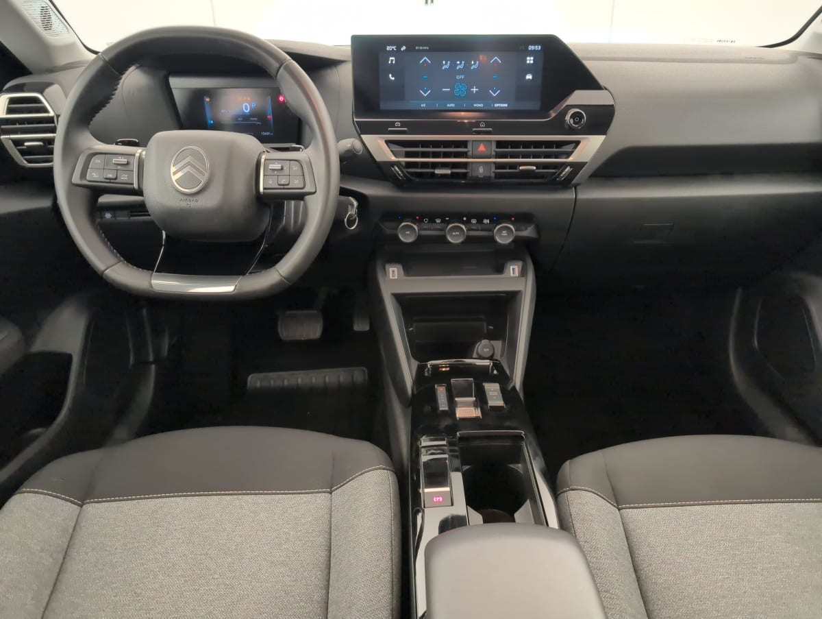 Citroën C4 — photo 12