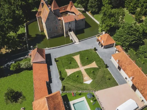 Chateau de la Mothe de Vicq / Demeure du XIIIe, XVe et XVIII