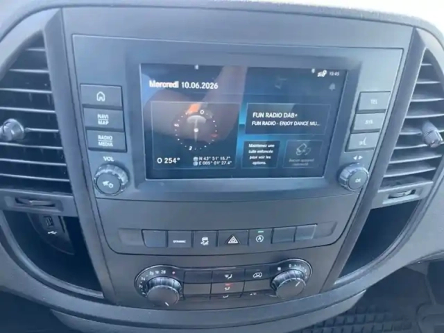 Mercedes Vito 116 cdi fourgon long — photo 17