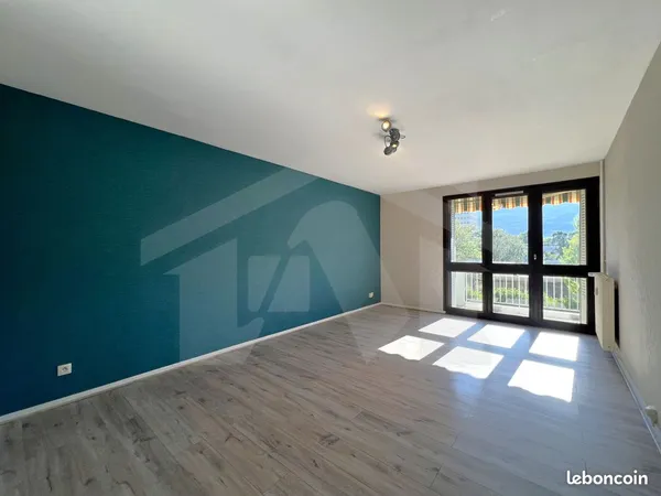 Appartement 4 pièces 81 m²