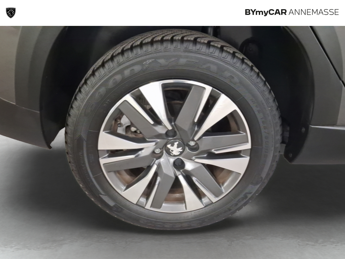Peugeot 2008 PureTech 110ch S&amp;S EAT6 — photo 21