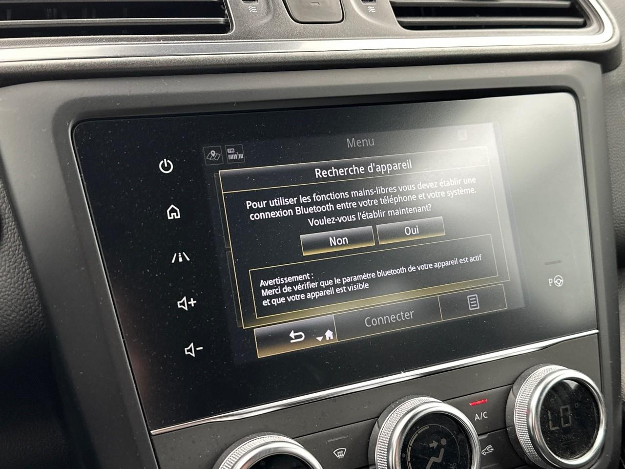Renault Kadjar tce 140 fap edc black edition — photo 25