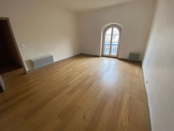 Appartement T3 75m2 Maison Carrée