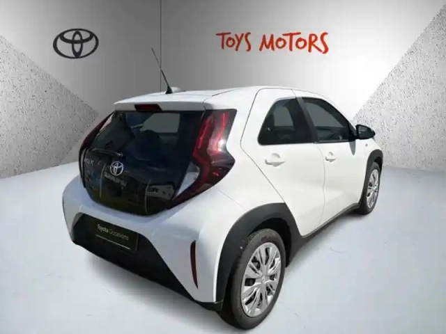 Toyota Aygo 1.0 vvt-i 72 dynamic — photo 5