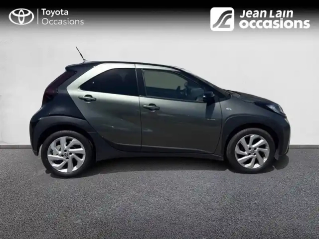 Toyota Aygo X 1.0 vvt-i 72 s-cvt — photo 4
