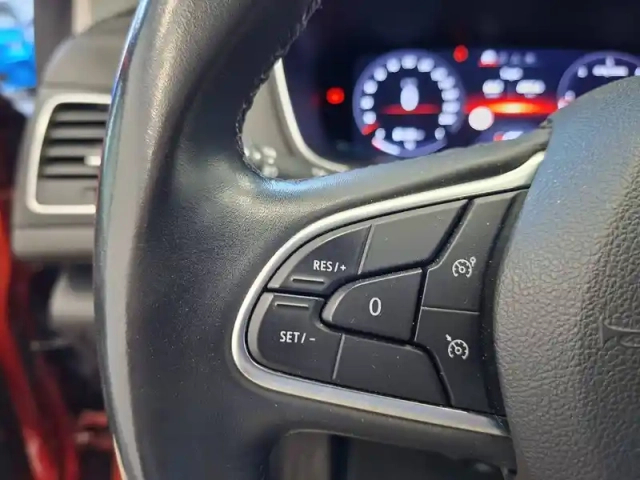 Renault Megane mégane iv berline blue dci 115 — photo 19