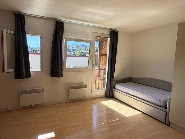 🏔️ Prémanon centre - Studio meublé avec balcon & vue montagne