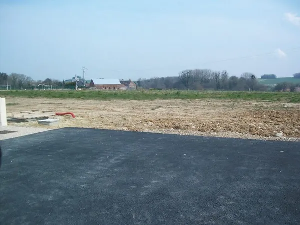 Terrain 250 m²