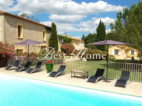 A vendre Superbe mas en Camargue , sur plus 1 hectare de t