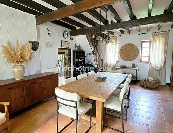 Maison 8 pièces 176 m²