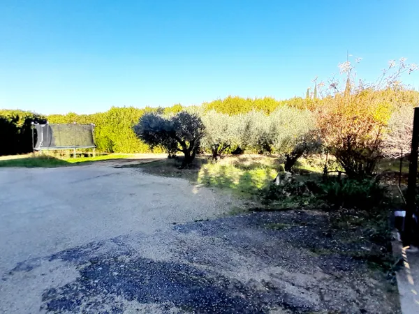 Terrain en individuel 530 m²